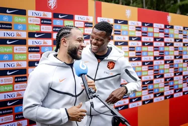 
				Astro da Holanda aparece com camisa do Corinthians, e torcida alerta: 'Fácil'
			
			