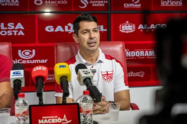 
				CRB descarta contratação de executivo de futebol após chegada de Gum
			
			