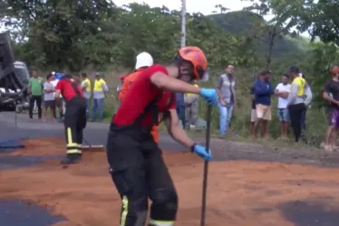 
				“Era um rapaz de bem”, diz irmão de DJ morto em acidente na BR-424
			
			