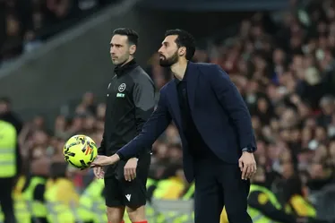 
				Mourinho chega ao Real Madrid para apagar incêndio da última temporada
			
			