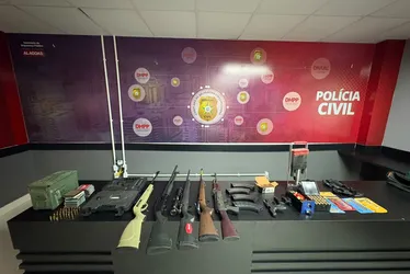 
				Homem que atirou em motorista por app tem registro de colecionador e atirador desportivo
			
			