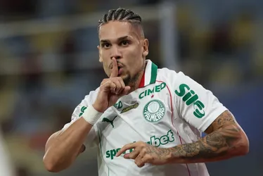 
				Paulinho é suspenso pelo STJD por comemoração em Flamengo x Palmeiras
			
			