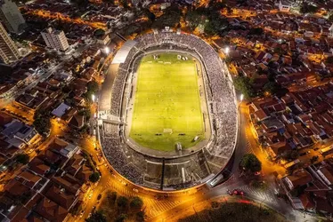 
				Ponte Preta vive caos financeiro antes de enfrentar o CRB

			