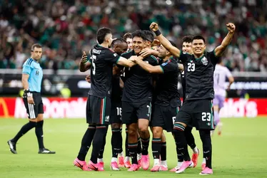 
				Solidez defensiva faz México ter campanha perfeita e garantir vaga no mata-mata da Copa
			
			