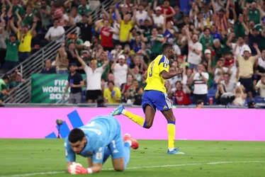
				Suécia goleia Tunísia e estreia na Copa do Mundo com vitória importante
			
			