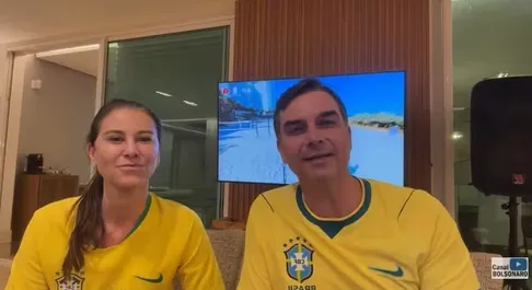 É dia do Brasil, ninguém me aborrece, diz Flávio após vídeo de Michelle