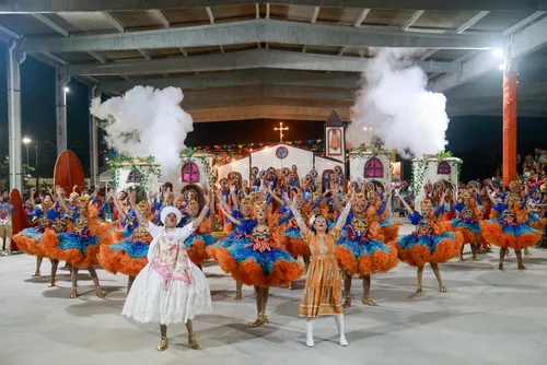 
				'A Fazendinha' abre Forró & Folia com homenagem à diversidade religiosa
			
			