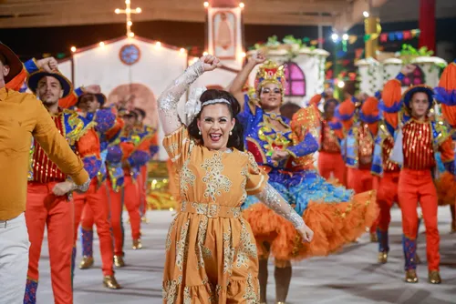
				'A Fazendinha' abre Forró & Folia com homenagem à diversidade religiosa
			
			
