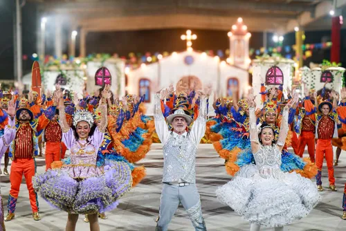 
				'A Fazendinha' abre Forró & Folia com homenagem à diversidade religiosa
			
			
