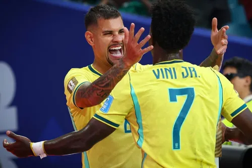 
				Ancelotti encontrou o Brasil de Vinicius Jr
			
			