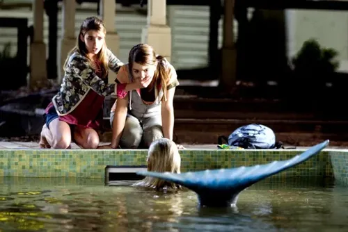 
				“Aquamarine” irá ganhar uma série no Disney+ com a participação especial de Emma Roberts.
			
			