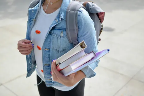 
				Comissão aprova proposta que dará suporte a alunos com altas habilidades
			
			