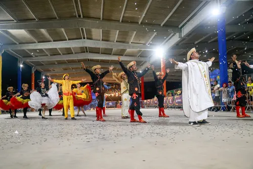 
				Flor do Amor celebra 40 anos de resistência e tradição no Forró & Folia
			
			