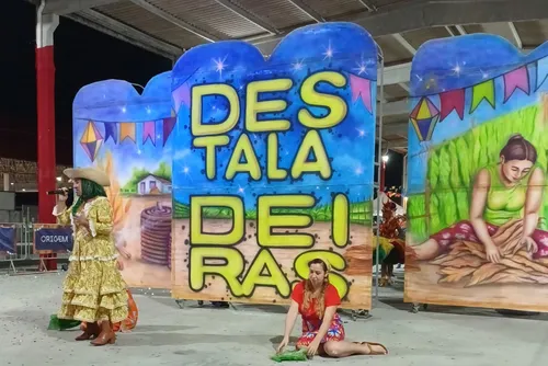 
				Junina Gonzagão homenageia mulheres do fumo do Agreste em espetáculo no Forró & Folia
			
			