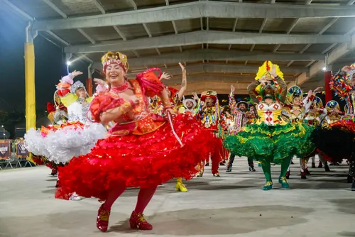 
				Pé de Serra abre noite do Forró & Folia com homenagem à história do bumba meu boi
			
			