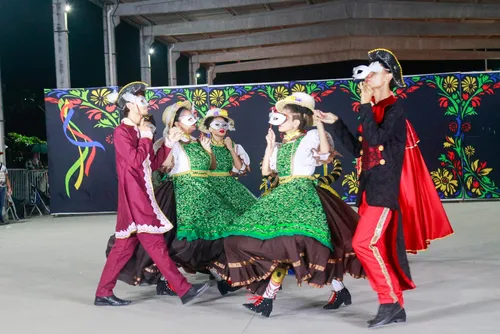 
				Pé de Serra transforma cultura do boi em celebração da diversidade no Forró & Folia
			
			