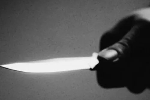 
				Porteiro é assassinado a facadas por morador de condomínio
			
			