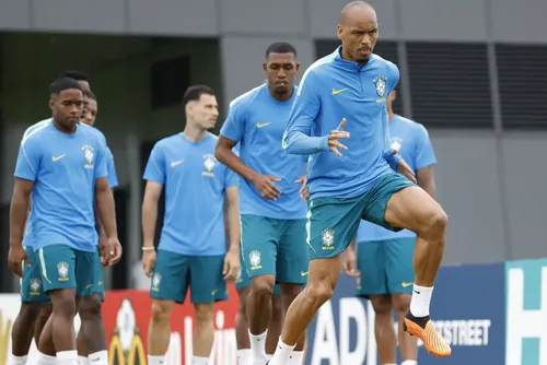 
				Seleção Brasileira pode ter novidades para o duelo contra a Escócia
			
			