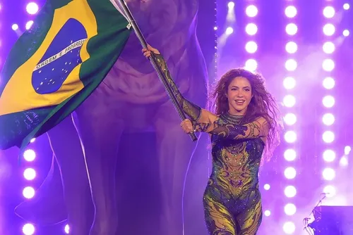 
				Shakira é criticada por versão de Dai Dai com Léo Santana e Filipe Ret
			
			