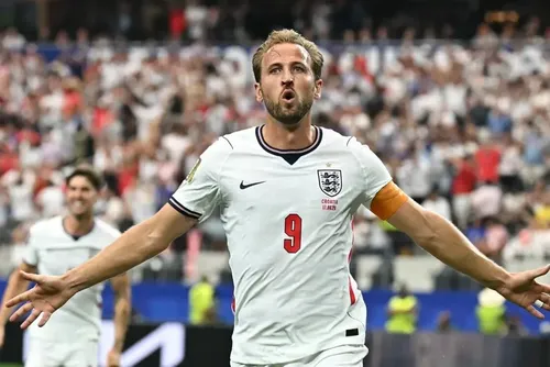 
				Tom Brady ajudou Harry Kane, ídolo da Inglaterra, a não desistir do futebol; entenda
			
			