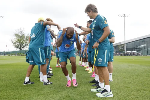 
				Treino da Seleção Brasileira visando o Japão; confira imagens
			
			