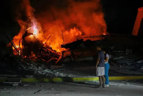 
				Venezuela: Entenda a situação do país após terremotos
			
			