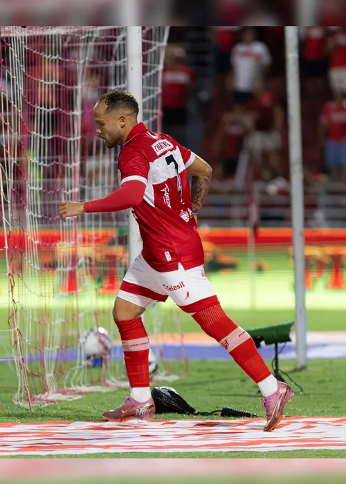 
				Baggio exalta união do CRB após a 4ª vitória consecutiva: "Grupo muito forte"
			
			