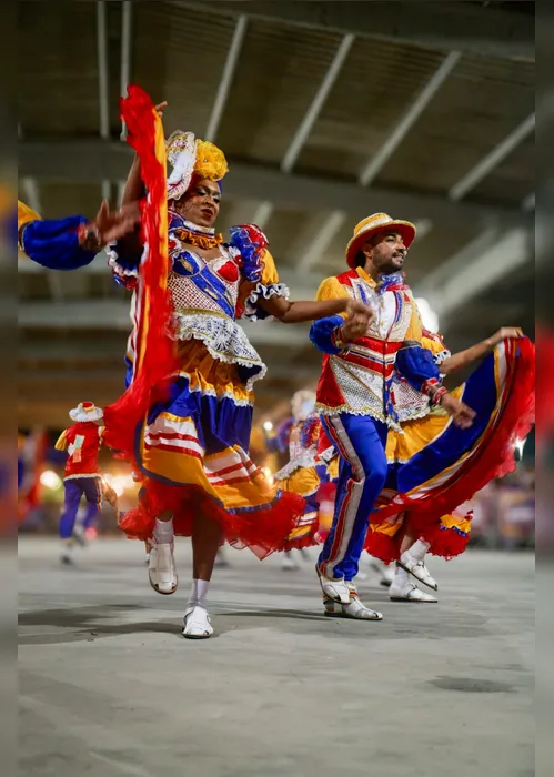 
				Coco de Roda Reviver transforma bastidores em homenagem à cultura popular no Forró & Folia
			
			