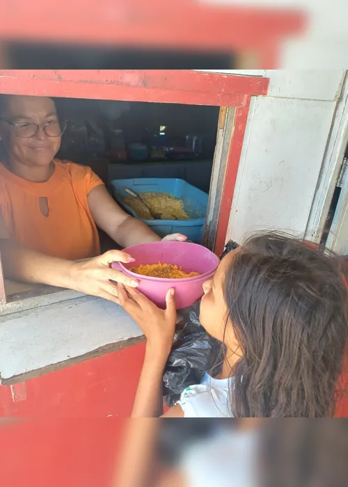 
				Cozinhas Solidárias do MTST transformam combate à fome em política pública e fortalecimento comunitário
			
			