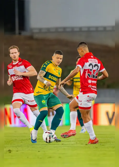 
				CRB encara o São Bernardo, no Rei Pelé, em duelo direto pela Série B
			
			