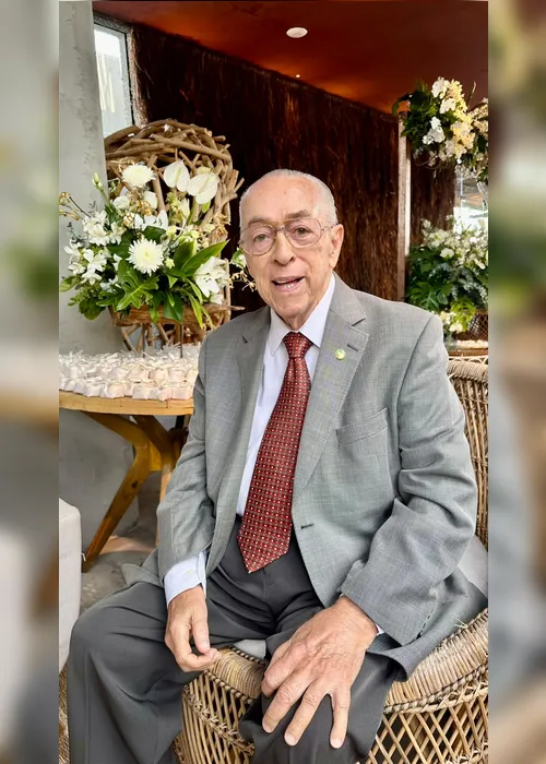
				Doutor Milton Hênio apresenta quadro de estabilidade, diz boletim médico
			
			