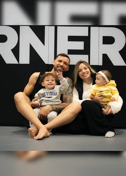 
				Em alta no UFC, Maurício Ruffy celebra o orgulho de levar Alagoas ao mundo
			
			