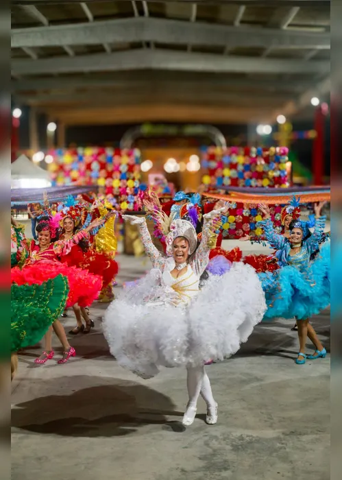 
				Falamansa leva “O Baile da Chita” ao Forró & Folia 2026 e transforma memória do interior em espetáculo no Parque da Pecuária
			
			
