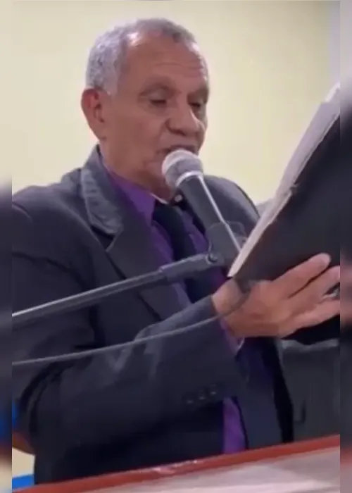 
				Morre jovem que teve o pai assassinado ao tentar defendê-la de ex-companheiro em S. Miguel
			
			
