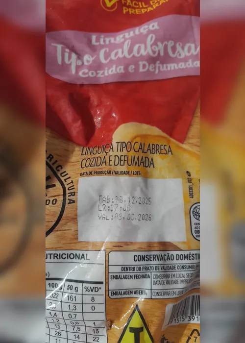 
				Mais de 800 kg de alimentos estragados são apreendidos em estabelecimentos no Vergel

			