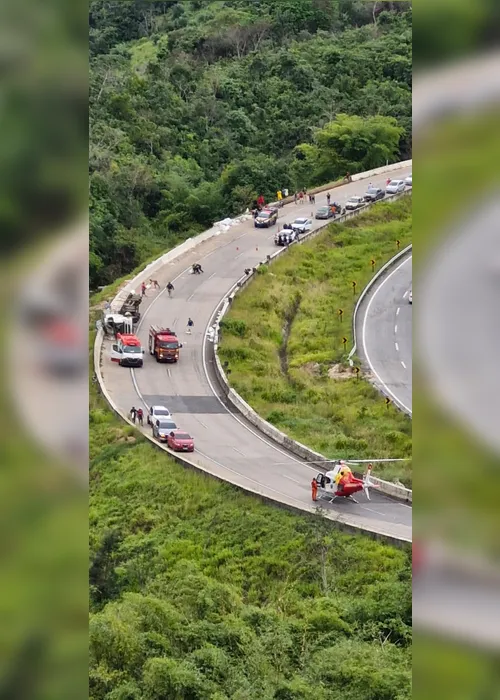 
				Motorista morre após capotamento na BR-101 entre Teotônio Vilela e Junqueiro
			
			