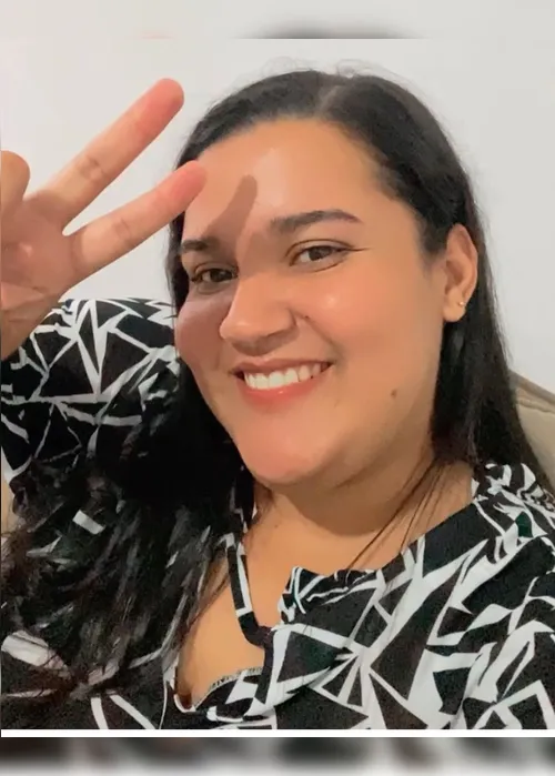 
				Mulher morre e outra fica ferida após colisão entre moto e veículo na AL-220
			
			