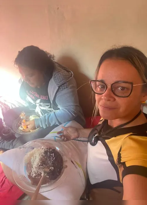 
				Mulher que fingia ter 12 anos já havia enganado nutricionista por 45 dias no Rio
			
			