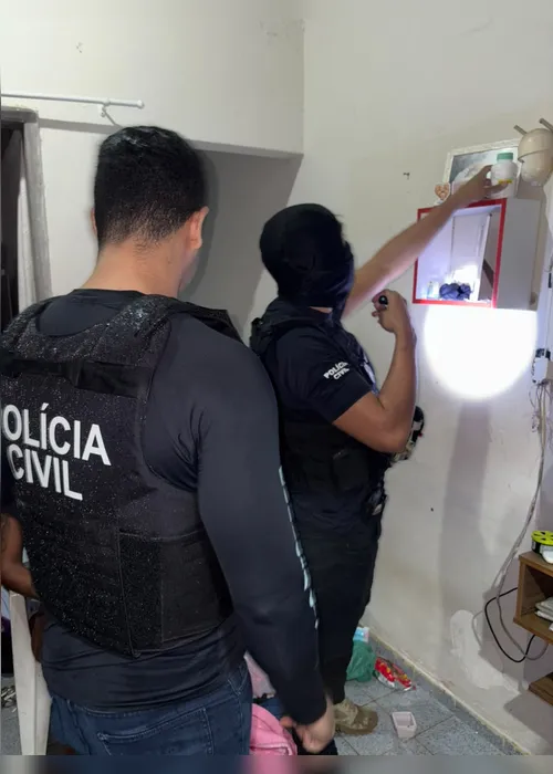 
				PC cumpre mandados contra organizações criminosas em Maceió
			
			