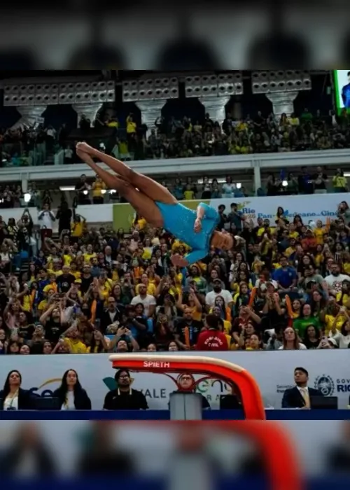 
				Rebeca Andrade confirma favoritismo e leva ouro no salto em volta às competições
			
			