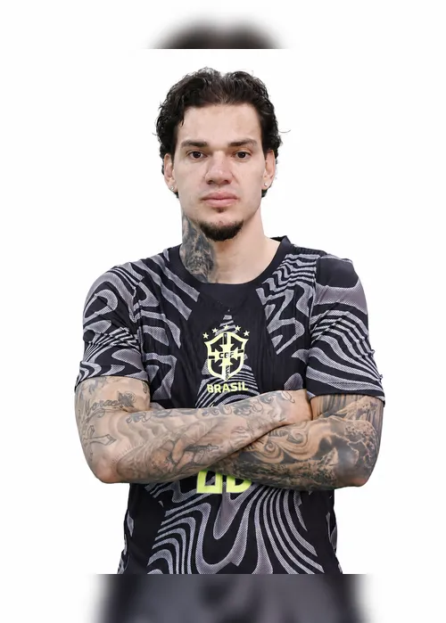 
				Veja como ficaram: CBF divulga imagens dos jogadores da Seleção com os uniformes da Copa
			
			
