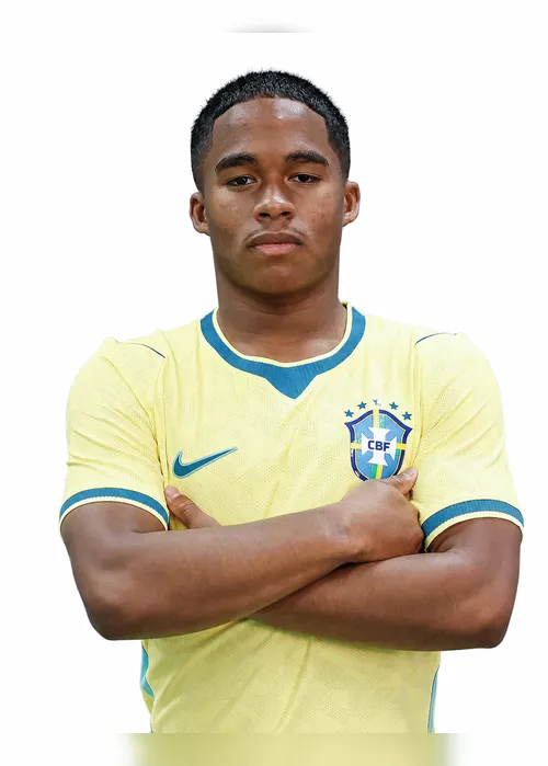 
				Veja como ficaram: CBF divulga imagens dos jogadores da Seleção com os uniformes da Copa
			
			