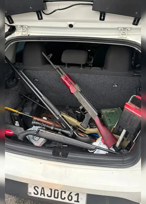 
				Veja o poder letal das armas apreendidas com homem que atirou em motorista por app
			
			