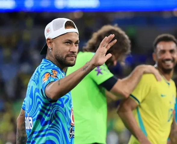 Ancelotti aguarda exame para definir futuro de Neymar na Seleção