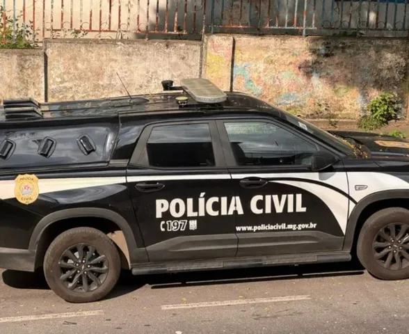 Motorista é encontrado carbonizado em carro na Grande BH
