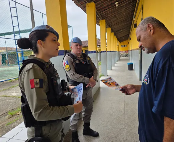 PM de AL realiza operação de combate à exploração sexual infantil em escolas
