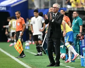 Após classificação, Ancelotti destaca reação do Brasil e diz que confiava na virada