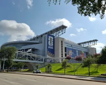 Brasil x Japão será em estádio que recebe maior rodeio do mundo