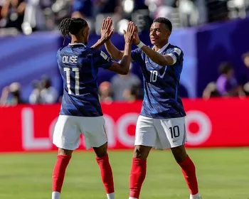 Com Mbappé, França está escalada para duelo contra a Suécia na Copa