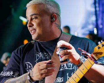 Construtora cobra R$ 3 milhões de Kauan, dupla de Matheus, na Justiça